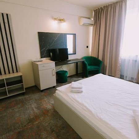 Hotel Victoria Κλουζ-Ναπόκα Εξωτερικό φωτογραφία