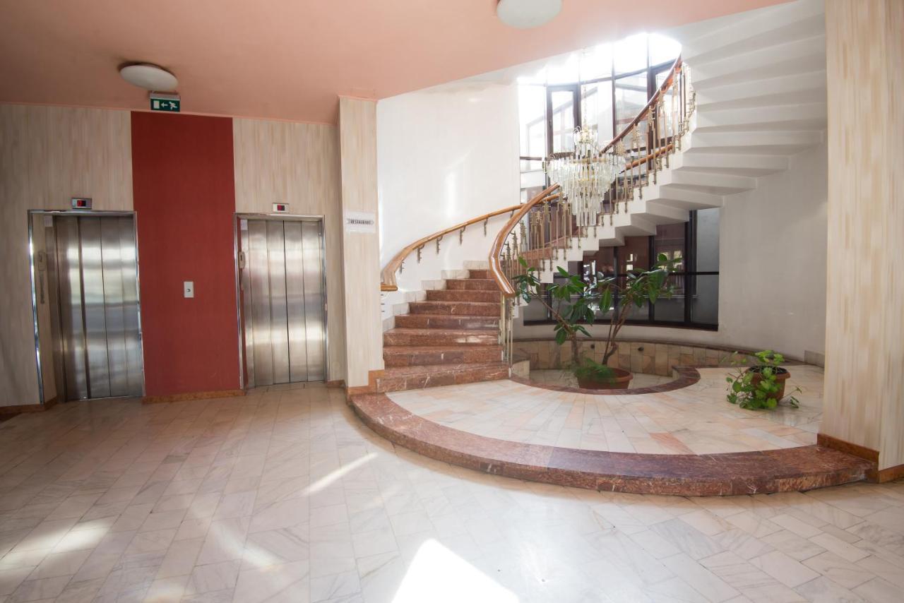 Hotel Victoria Κλουζ-Ναπόκα Εξωτερικό φωτογραφία