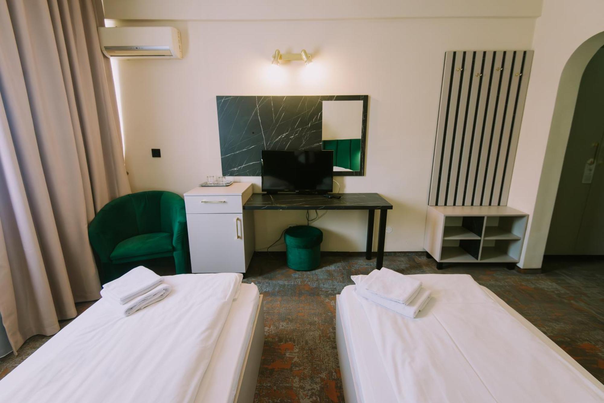 Hotel Victoria Κλουζ-Ναπόκα Εξωτερικό φωτογραφία