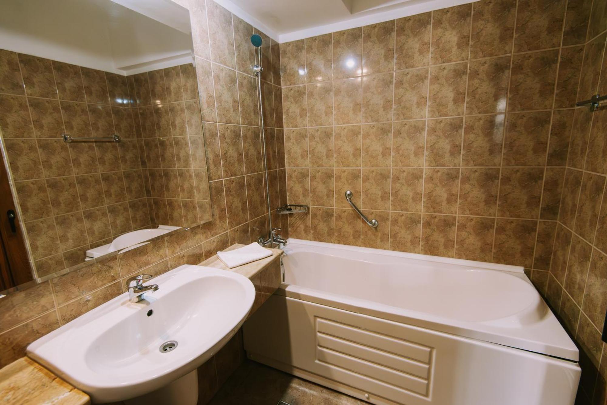 Hotel Victoria Κλουζ-Ναπόκα Εξωτερικό φωτογραφία