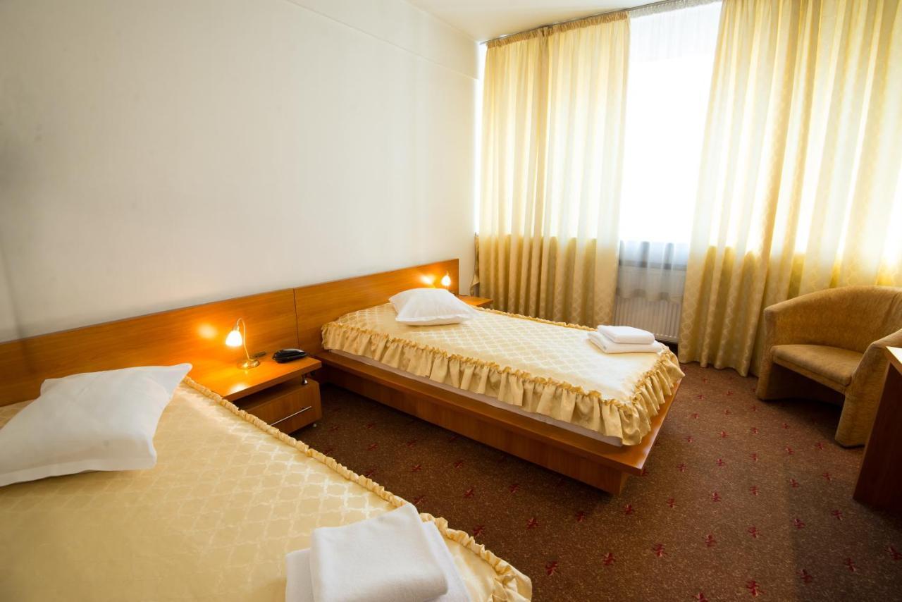 Hotel Victoria Κλουζ-Ναπόκα Εξωτερικό φωτογραφία